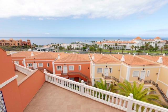 Apartamento Sara En El Veril Del Duque - Sara Vacation Адехе Экстерьер фото